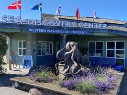 SEA Discovery Center Logo